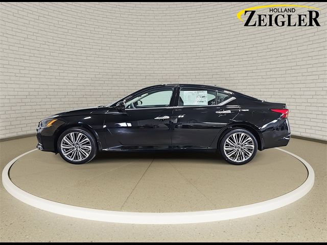 2025 Nissan Altima SL