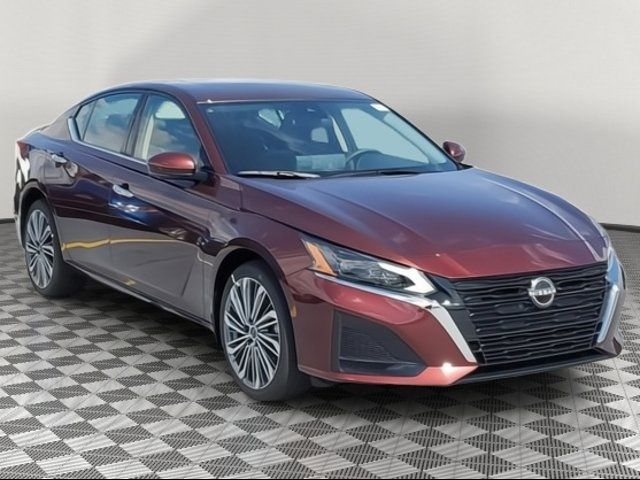 2025 Nissan Altima SL