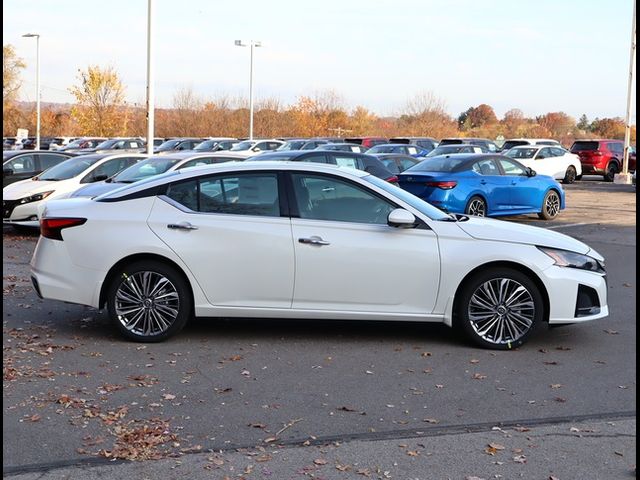 2025 Nissan Altima SL