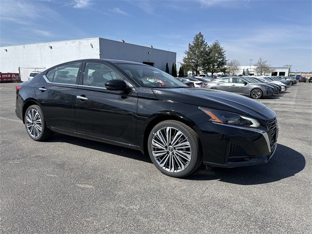 2025 Nissan Altima SL