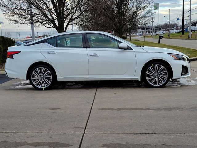 2025 Nissan Altima SL