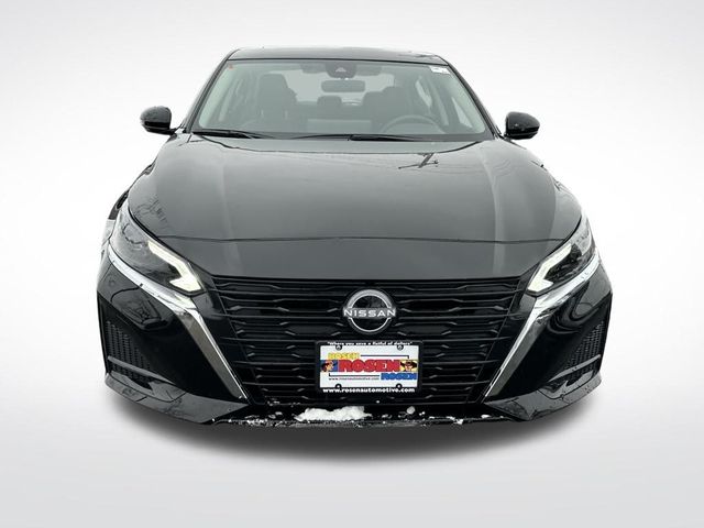 2025 Nissan Altima SL