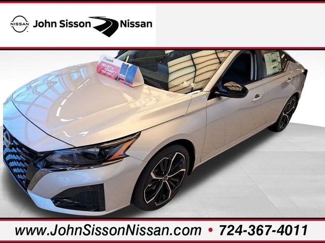 2025 Nissan Altima SR