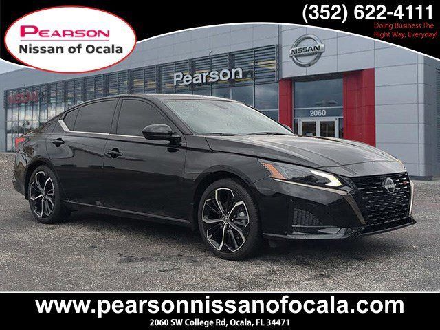 2025 Nissan Altima SR