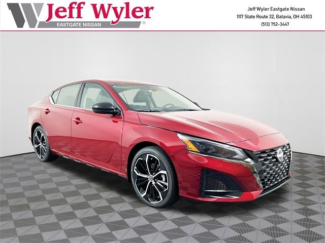 2025 Nissan Altima SR