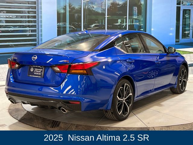 2025 Nissan Altima SR