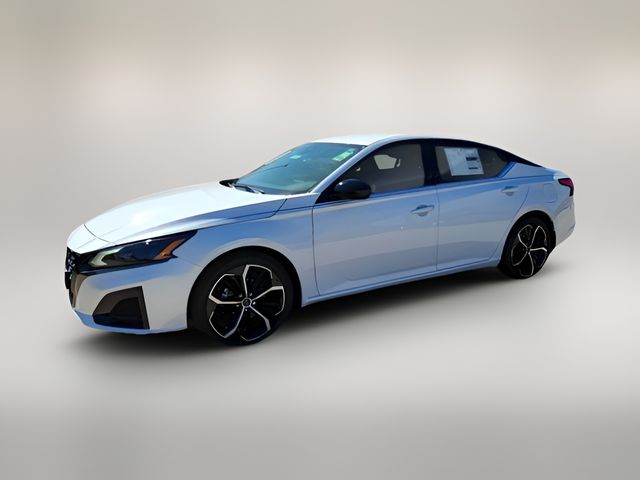 2025 Nissan Altima SR