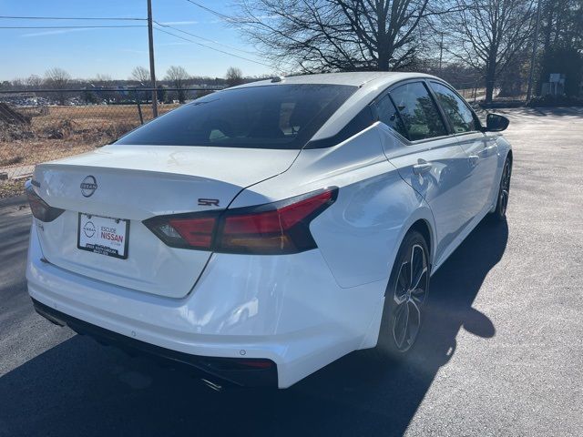 2025 Nissan Altima SR