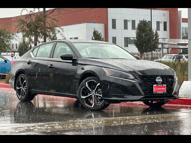 2025 Nissan Altima SR
