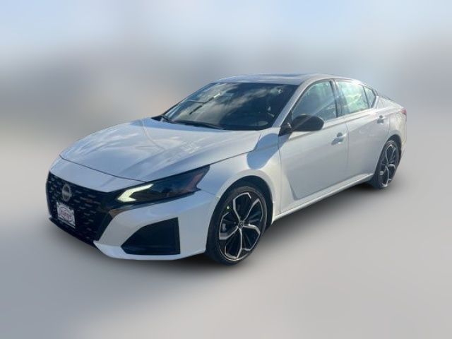 2025 Nissan Altima SR