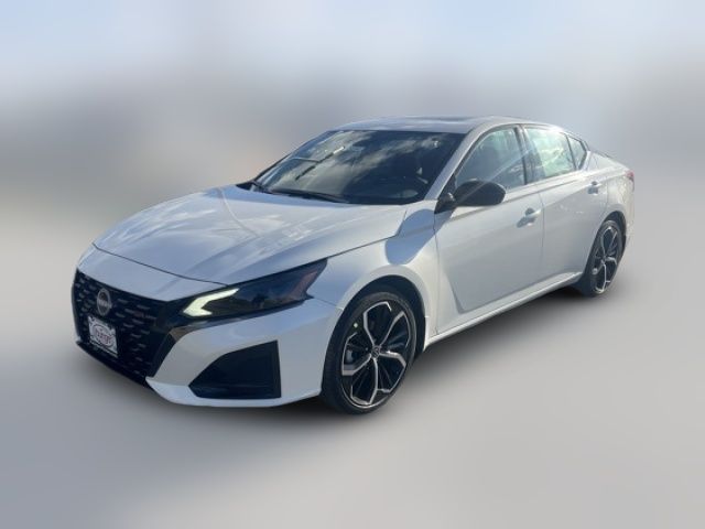 2025 Nissan Altima SR