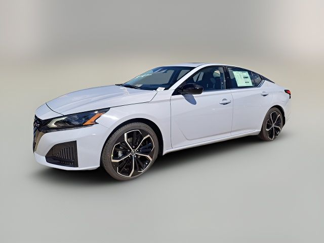 2025 Nissan Altima SR