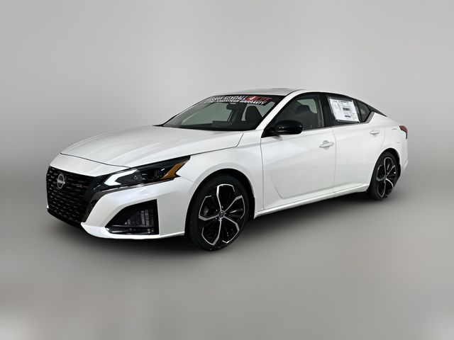 2025 Nissan Altima SR