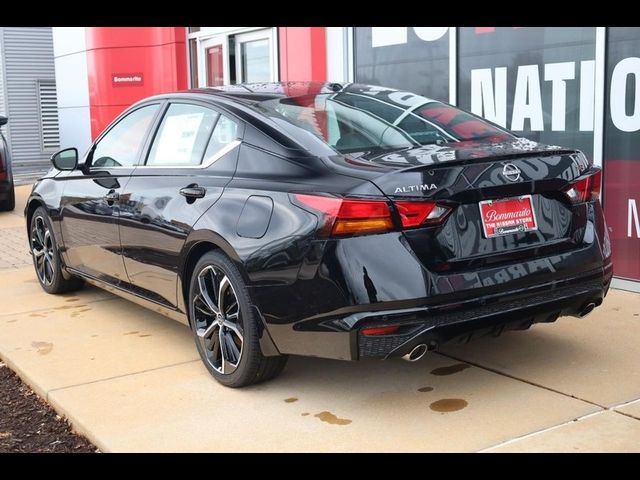 2025 Nissan Altima SR