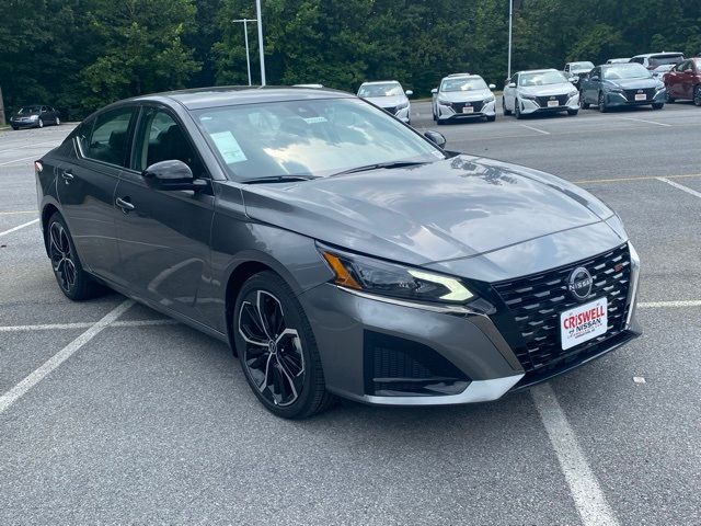 2025 Nissan Altima SR
