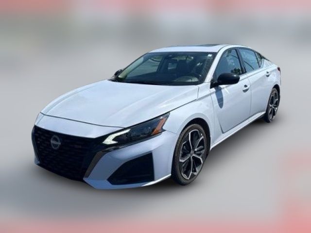 2025 Nissan Altima SR