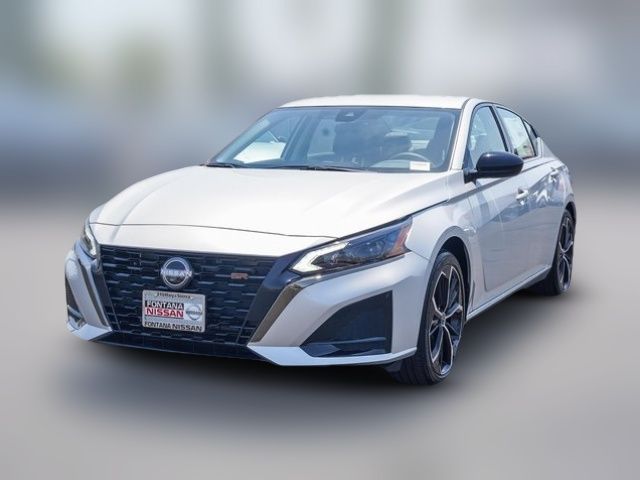 2025 Nissan Altima SR