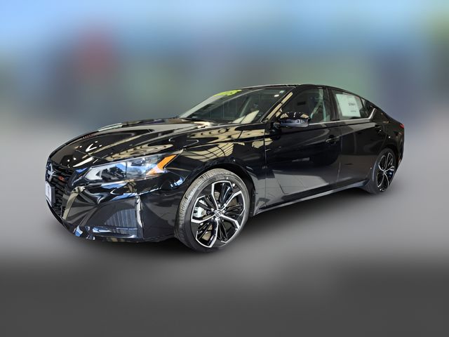 2025 Nissan Altima SR