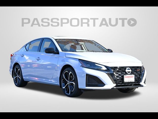 2025 Nissan Altima SR