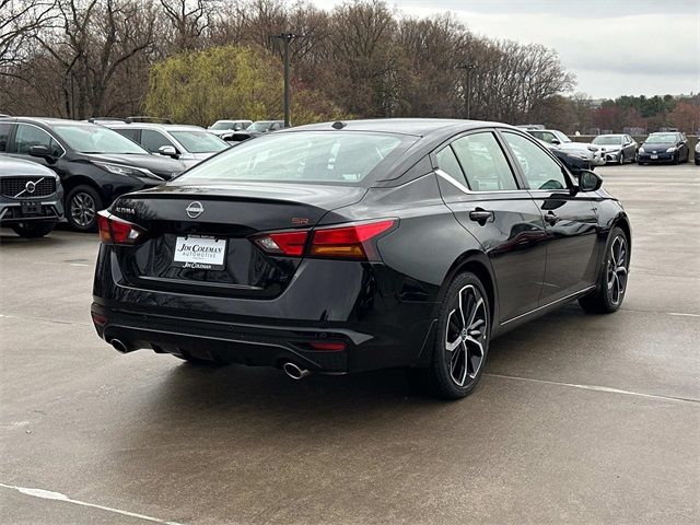 2025 Nissan Altima SR