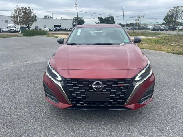 2025 Nissan Altima SR