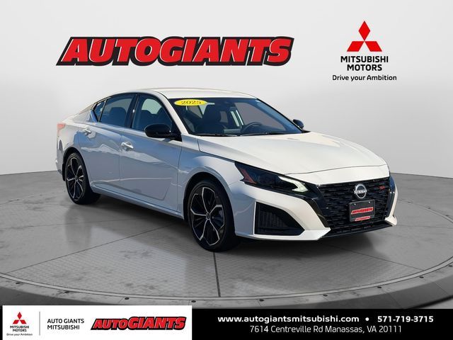 2025 Nissan Altima SR