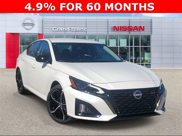 2025 Nissan Altima SR