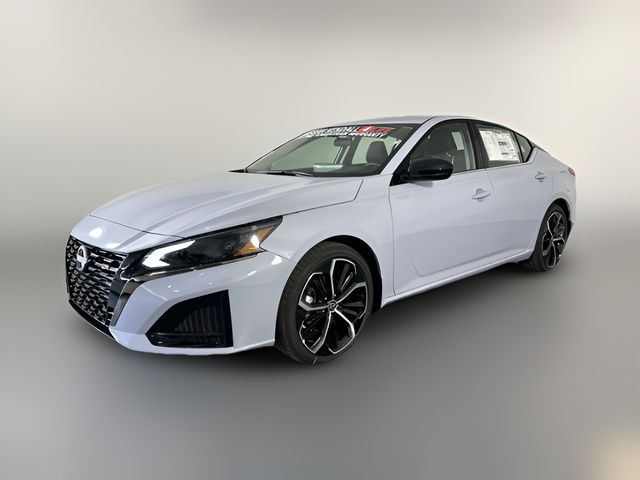 2025 Nissan Altima SR