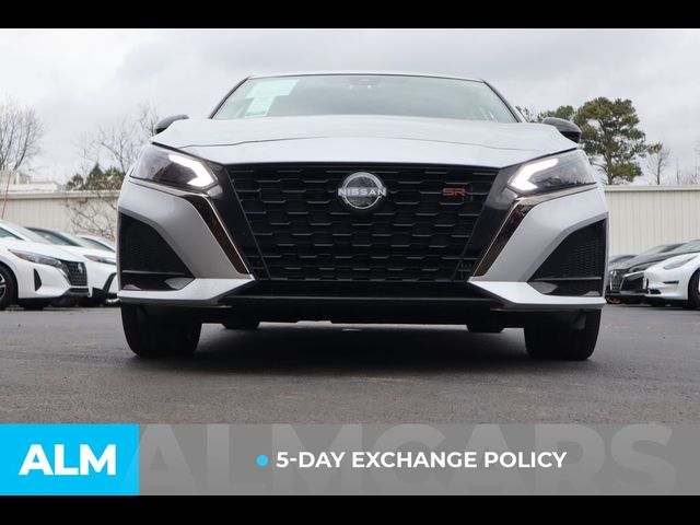 2025 Nissan Altima SR