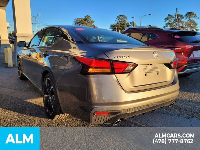 2025 Nissan Altima SR