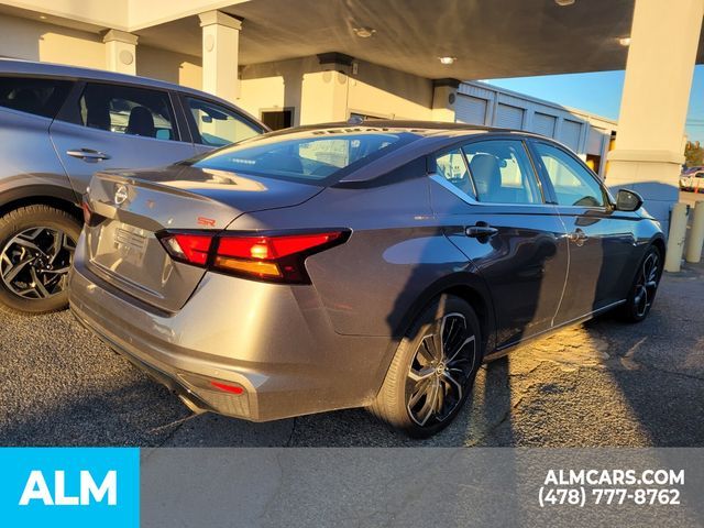 2025 Nissan Altima SR