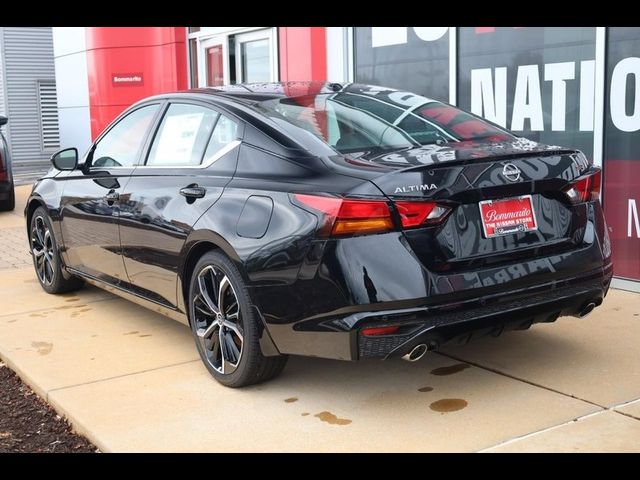 2025 Nissan Altima SR
