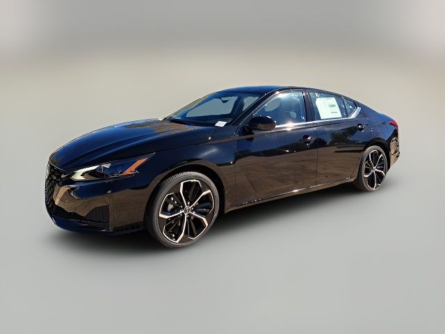 2025 Nissan Altima SR