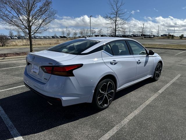 2025 Nissan Altima SR