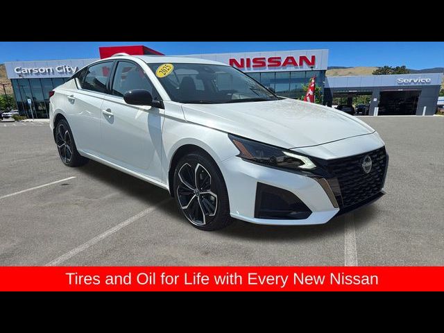 2025 Nissan Altima SR