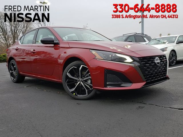 2025 Nissan Altima SR