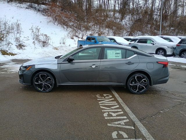 2025 Nissan Altima SR