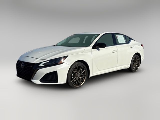 2025 Nissan Altima SR