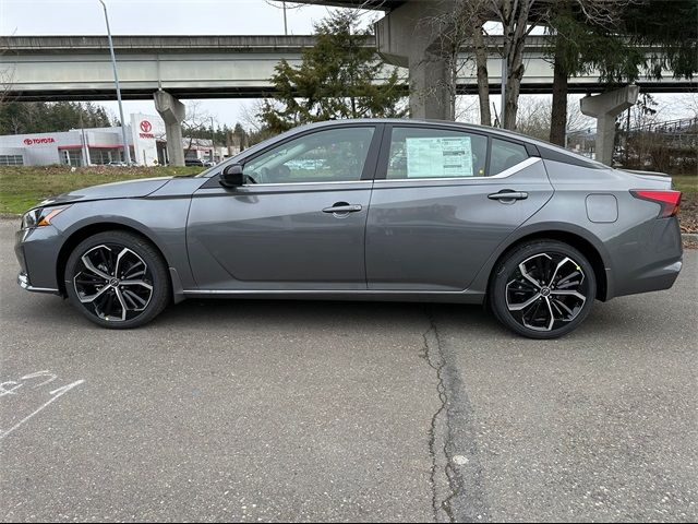 2025 Nissan Altima SR