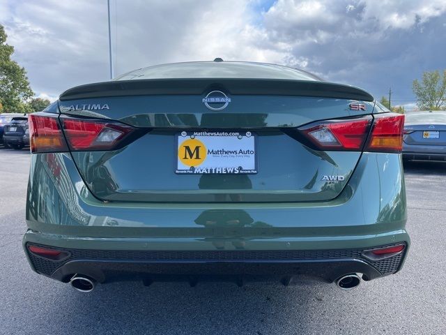 2025 Nissan Altima SR