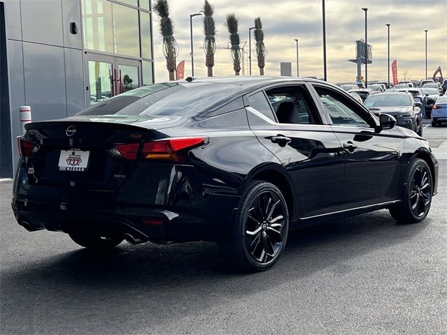 2025 Nissan Altima SR