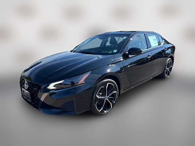 2025 Nissan Altima SR