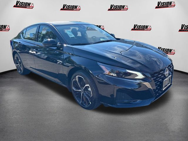 2025 Nissan Altima SR