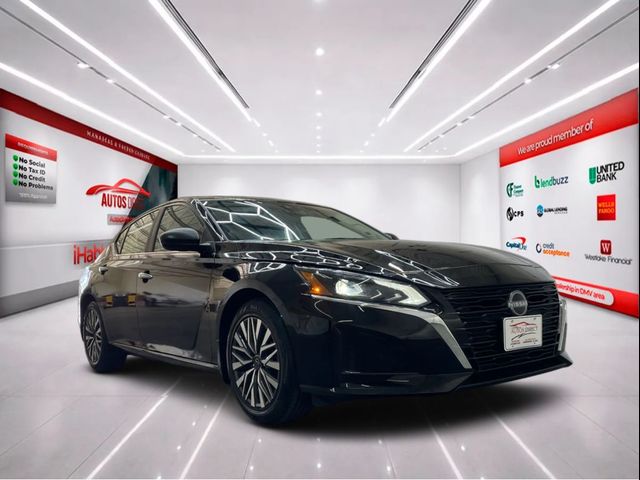 2025 Nissan Altima SV