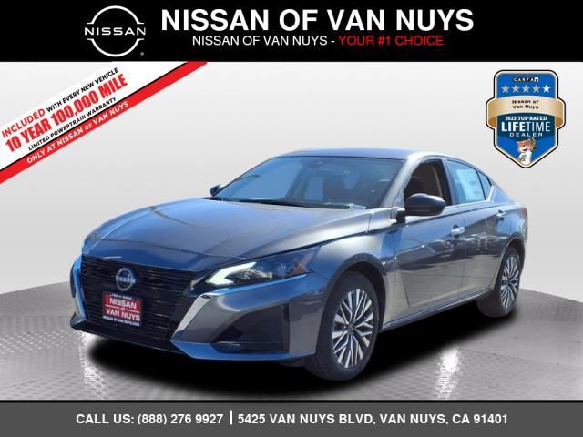 2025 Nissan Altima SV