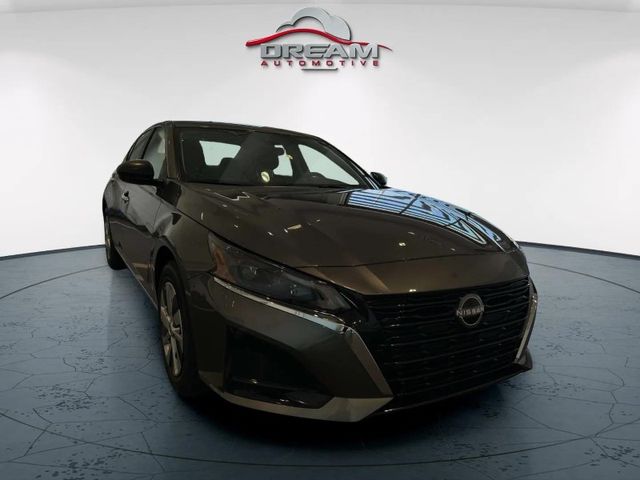 2025 Nissan Altima S