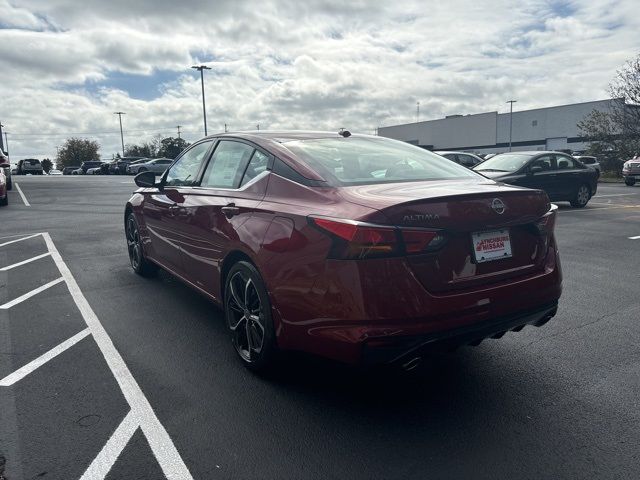 2025 Nissan Altima SR