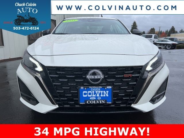 2025 Nissan Altima SR