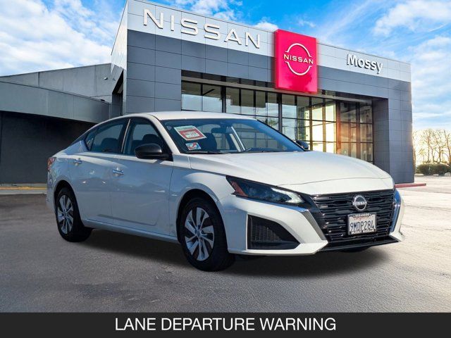 2025 Nissan Altima S