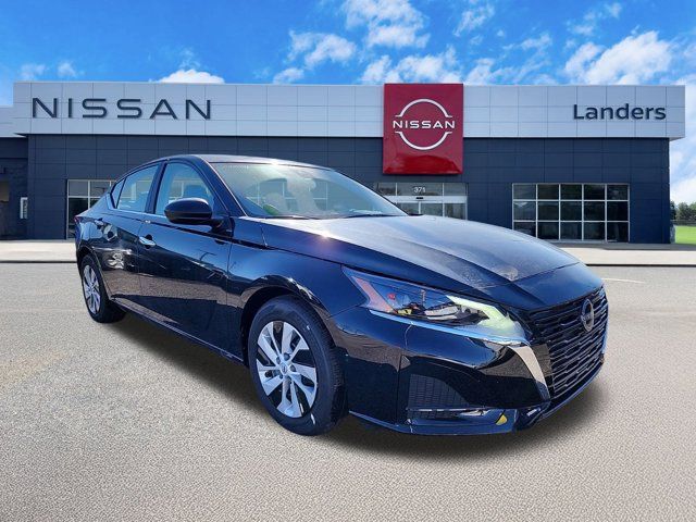 2025 Nissan Altima S